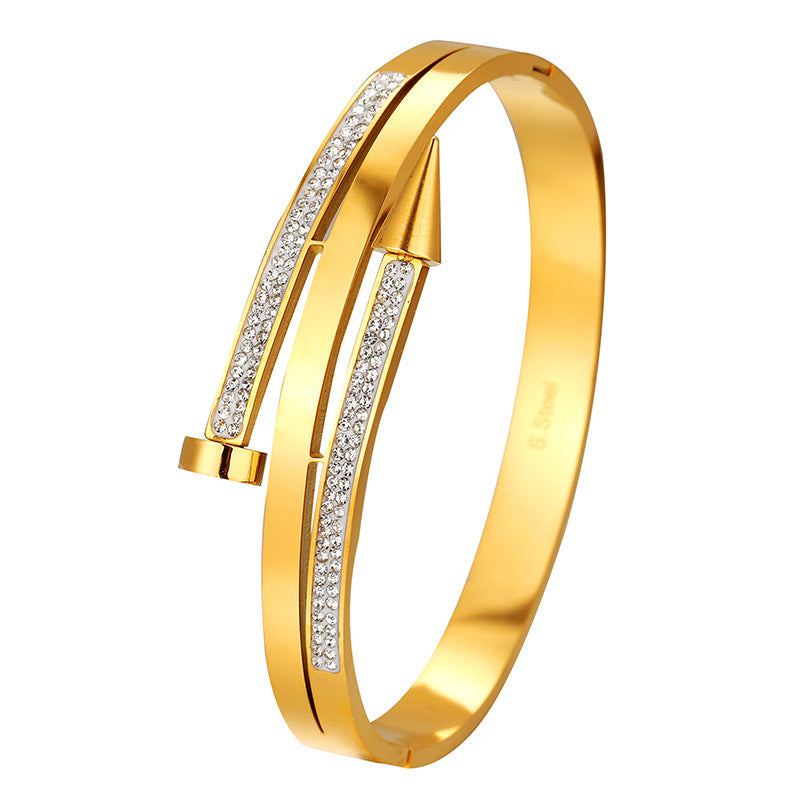 Couture Nail Bracelet